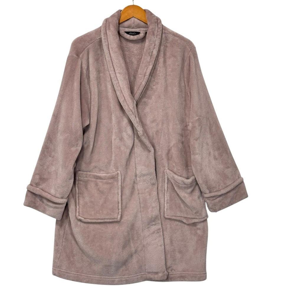Etoile Robe Womens One Size Taupe Plush Fleece Shawl Collar Pockets No Belt Soft